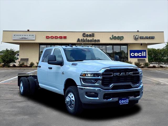 2026 RAM Ram 3500 Chassis Cab RAM 3500 TRADESMAN CREW CAB CHASSIS 4X4 60 CA