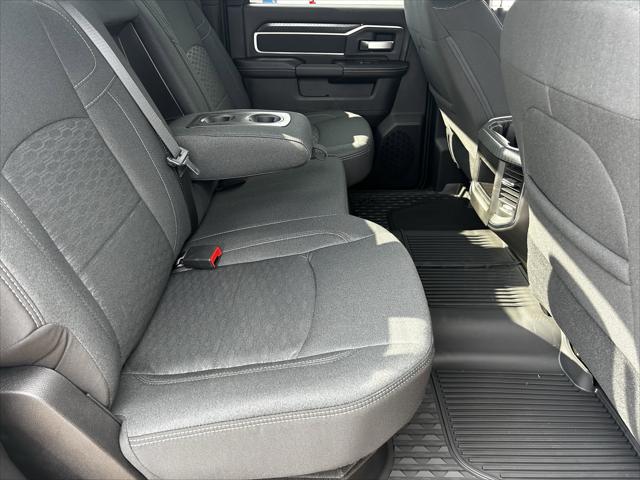 2026 Ram 3500 Big Horn Crew Cab 4x4 6'4" Box