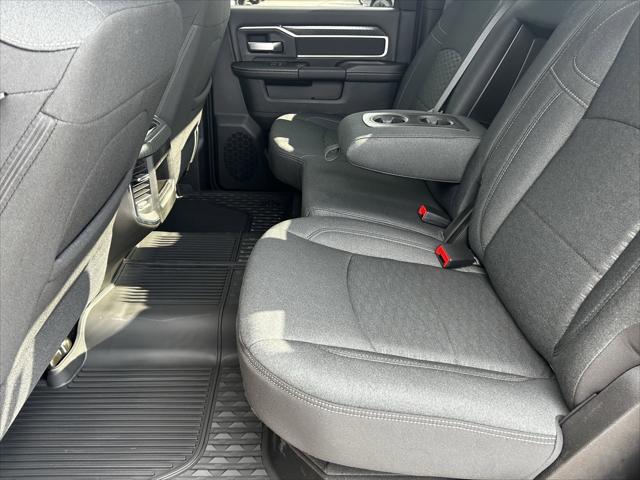 2026 Ram 3500 Big Horn Crew Cab 4x4 6'4" Box