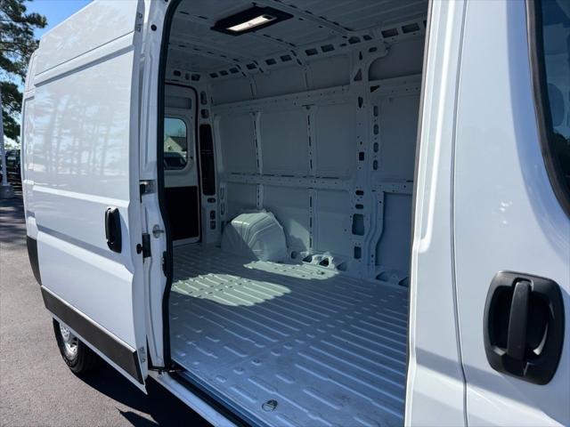 2026 Ram ProMaster Cargo Van Tradesman High Roof 159" WB w/Pass Seat