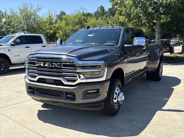 2026 RAM Ram 3500 RAM 3500 LARAMIE MEGA CAB 4X4 64 BOX 2026 RAM Ram 3500 RAM 3500 LARAMIE MEGA CAB 4X4 64 BOX