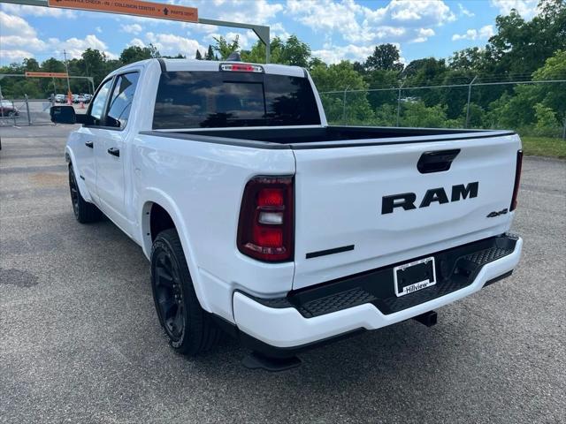 2025 RAM 1500 RAM 1500 BIG HORN CREW CAB 4X4 57 BOX