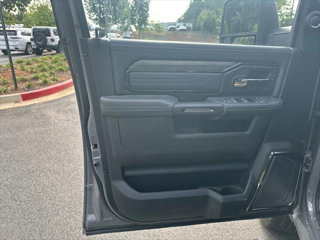 2026 Ram 2500 Limited Crew Cab 4x2 6'4" Box