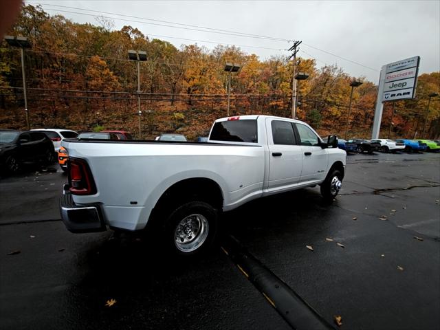 2026 Ram 3500 Big Horn Crew Cab 4x4 8' Box
