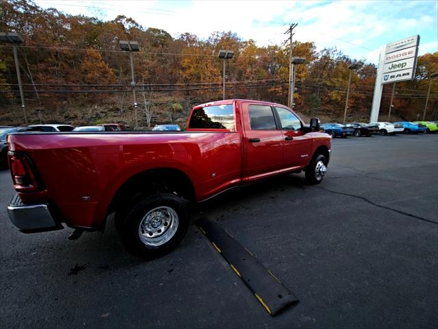 2026 Ram 3500 Big Horn Crew Cab 4x4 8' Box