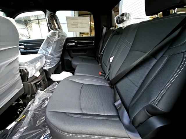 2026 Ram 3500 Big Horn Crew Cab 4x4 8' Box