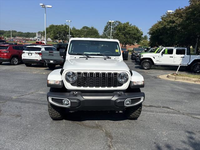 2025 Jeep Gladiator GLADIATOR HIGH TIDE 4X4 2025 Jeep Gladiator GLADIATOR HIGH TIDE 4X4