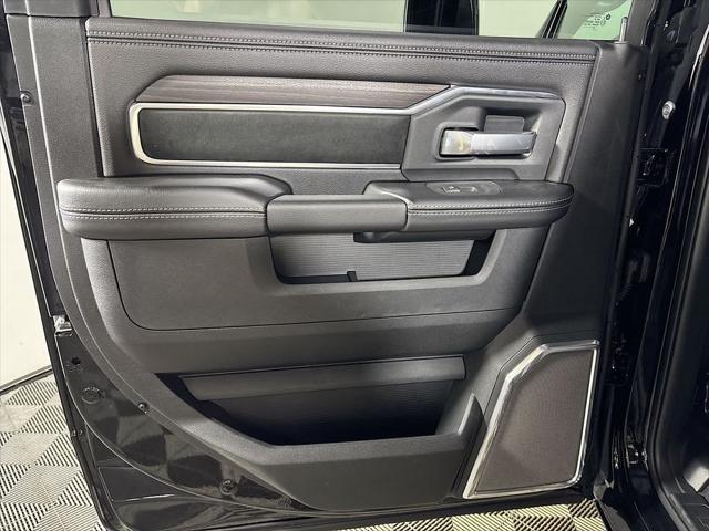 2026 Ram 2500 Laramie Crew Cab 4x4 8' Box