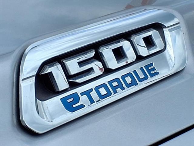 2023 RAM 1500 Lone Star Crew Cab 4x2 57 Box