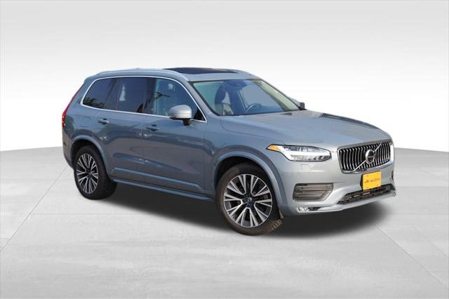 2022 Volvo XC90 T6 Momentum 6 Passenger