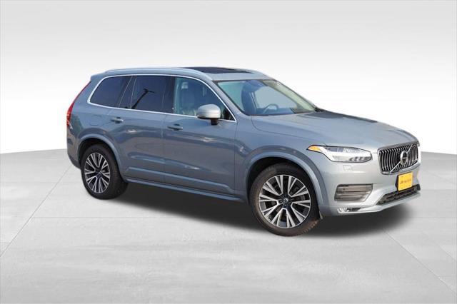 2022 Volvo XC90 T6 Momentum 6 Passenger
