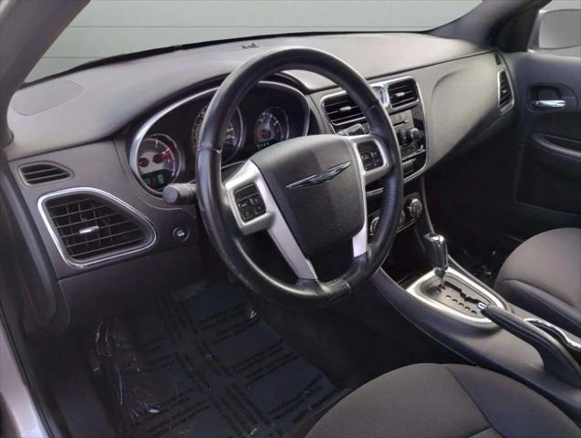 2014 Chrysler 200 Touring