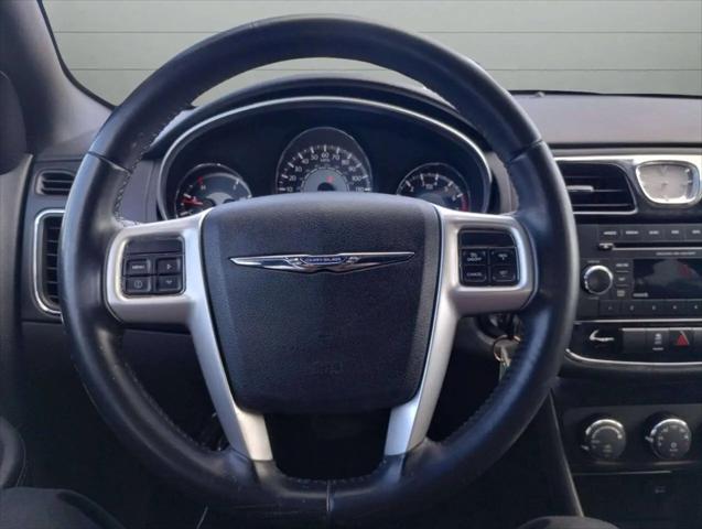 2014 Chrysler 200 Touring