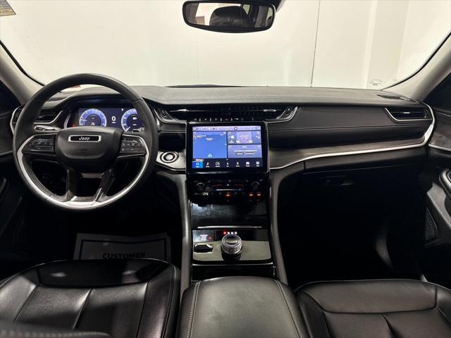 2023 Jeep Grand Cherokee L Limited 4x4 2023 Jeep Grand Cherokee L Limited 4x4