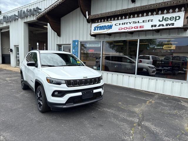 2025 Jeep Compass COMPASS LATITUDE 4X4