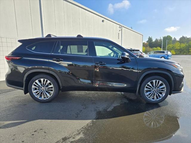 2024 Toyota Highlander Platinum 2024 Toyota Highlander Platinum