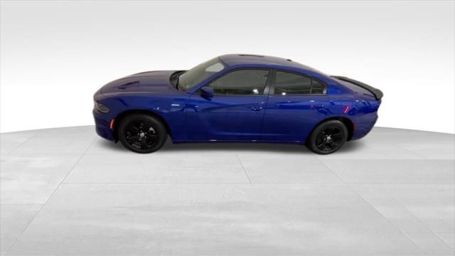 2022 Dodge Charger SXT RWD