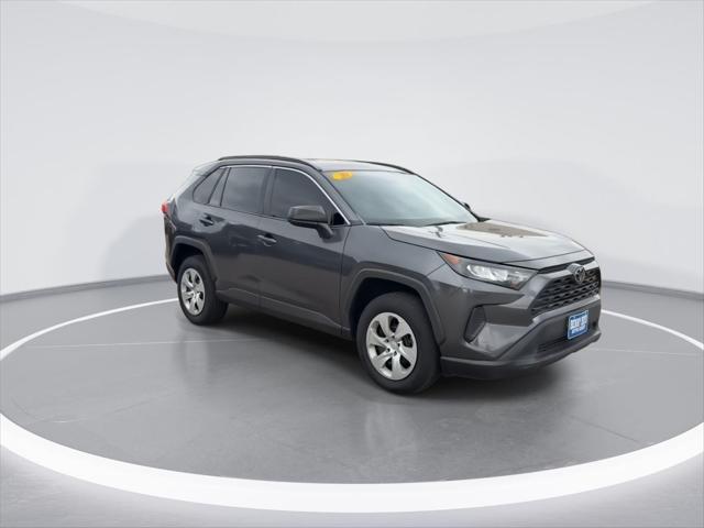 2020 Toyota RAV4 LE 2020 Toyota RAV4 LE