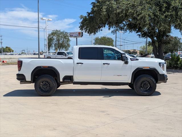 2024 GMC Sierra 2500HD 4WD Crew Cab Standard Bed AT4X