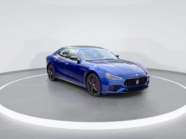 2022 Maserati Ghibli Modena Q4