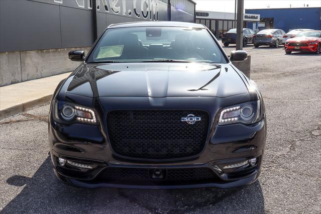 2023 Chrysler 300 300C