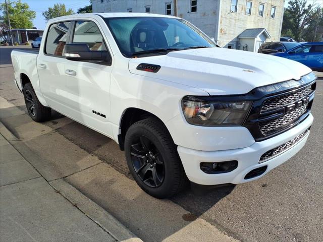 2022 Ram 1500 Big Horn Crew Cab 4x4 5'7" Box