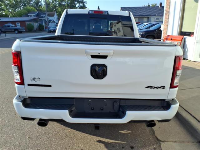 2022 Ram 1500 Big Horn Crew Cab 4x4 5'7" Box