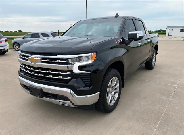 2023 Chevrolet Silverado 1500 4WD Crew Cab Short Bed LTZ