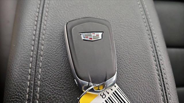 2020 Cadillac XT4 FWD Premium Luxury