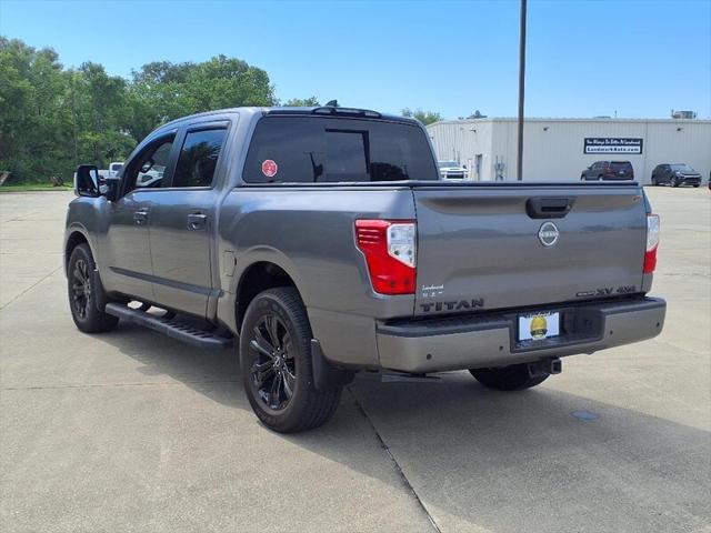 2024 Nissan TITAN Crew Cab SV 4x4