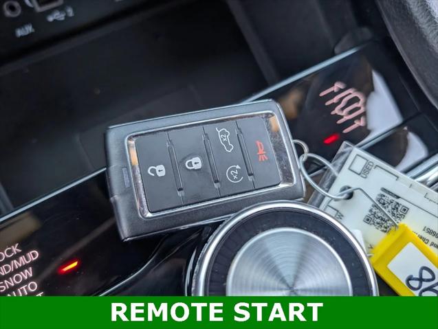 2022 Jeep Grand Cherokee Summit 4x4 2022 Jeep Grand Cherokee Summit 4x4