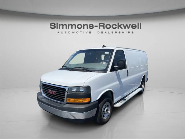 2023 GMC Savana Cargo RWD 2500 Regular Wheelbase Work Van