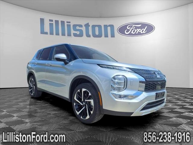 2024 Mitsubishi Outlander SE 2.5 S-AWC 2024 Mitsubishi Outlander SE 2.5 S-AWC