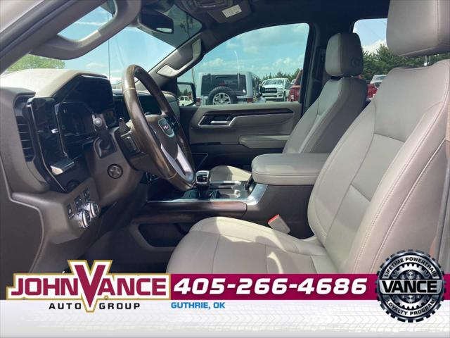 2023 GMC Sierra 1500 4WD Crew Cab Short Box SLT