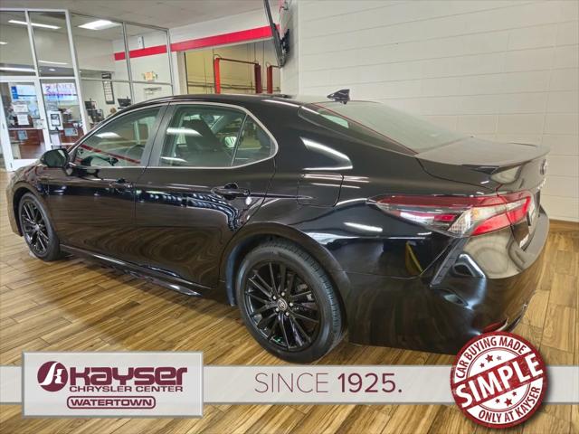 2022 Toyota Camry SE