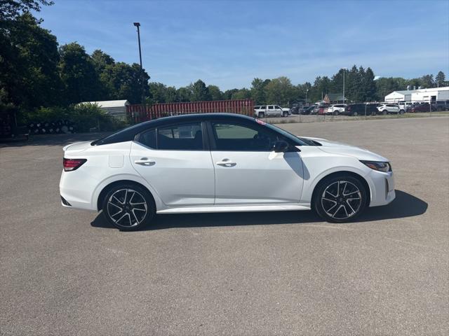 2024 Nissan Sentra SR Xtronic CVT