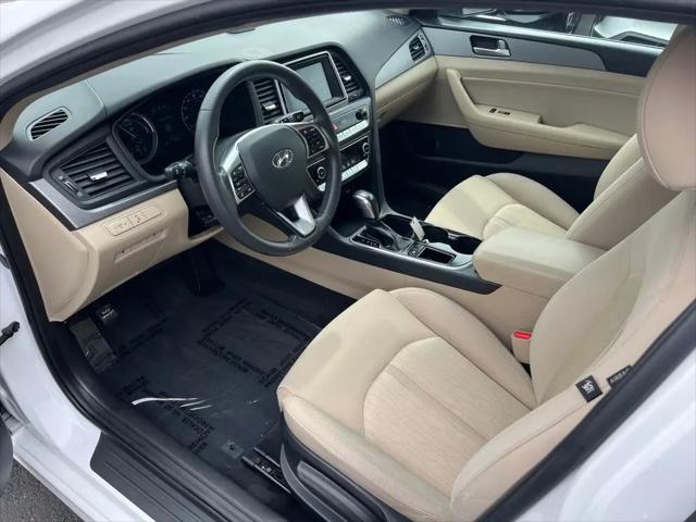 2019 Hyundai Sonata Hybrid SE