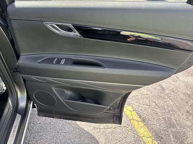 2025 Genesis GV80 2.5T Standard AWD