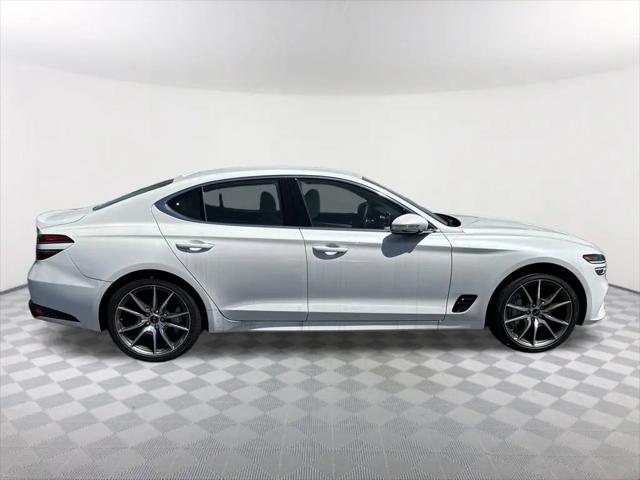 2025 Genesis G70 2.5T RWD