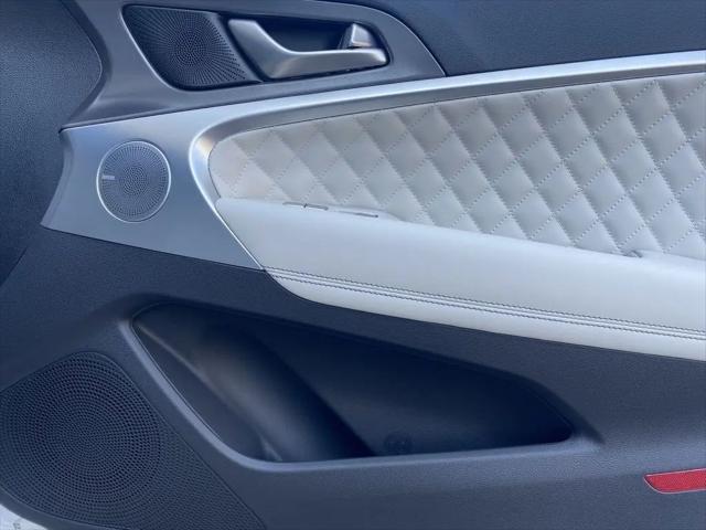 2025 Genesis G70 3.3T RWD Sport Advanced