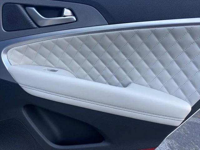 2025 Genesis G70 3.3T RWD Sport Advanced