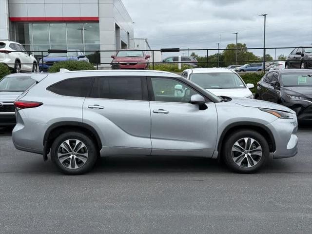 2021 Toyota Highlander XLE 2021 Toyota Highlander XLE