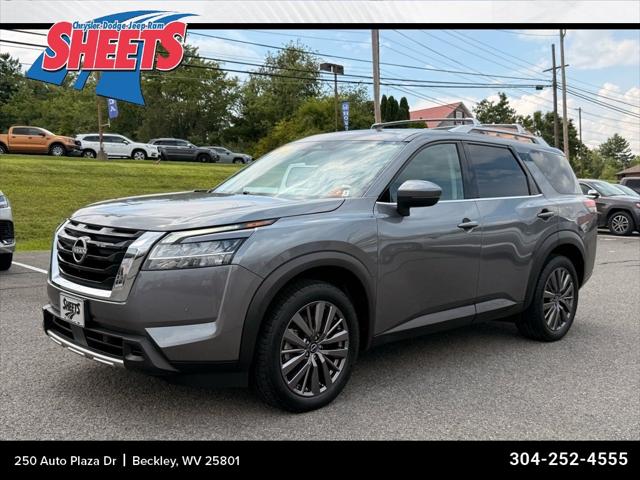 2023 Nissan Pathfinder SL FWD