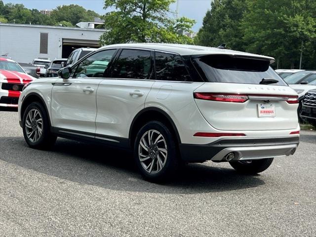 2025 Lincoln Corsair Premiere