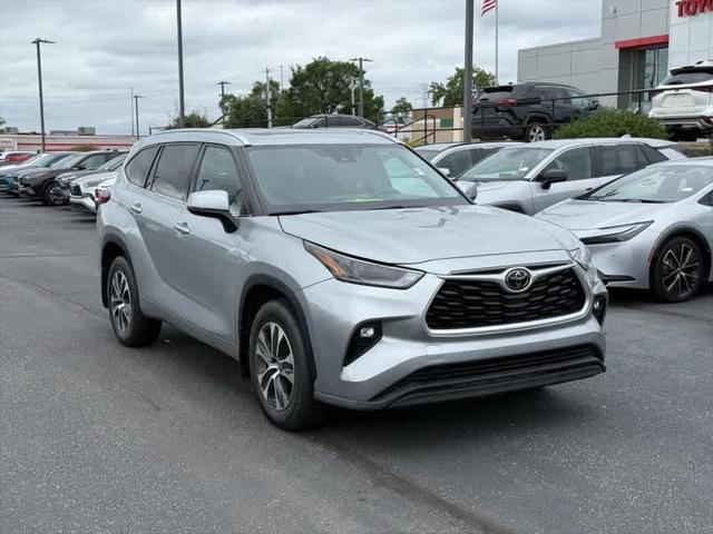 2021 Toyota Highlander XLE 2021 Toyota Highlander XLE