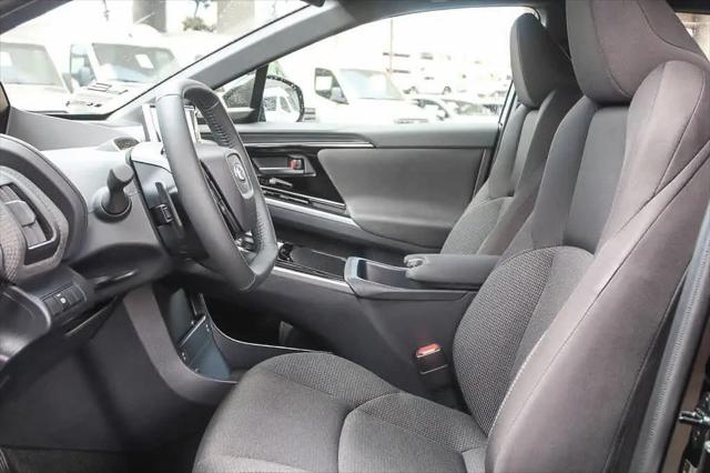 2025 Subaru Solterra Premium