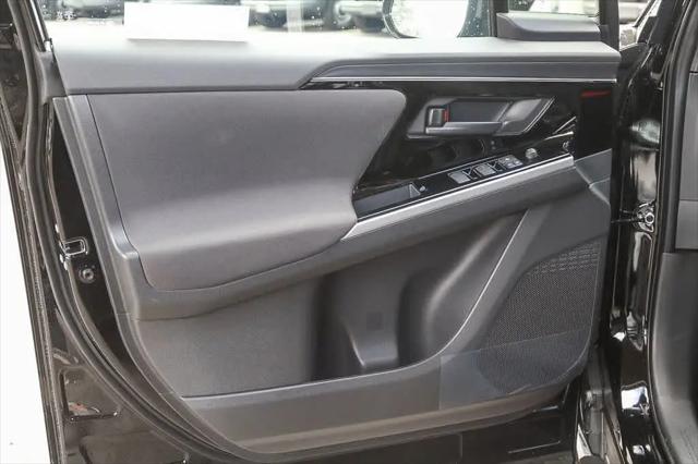 2025 Subaru Solterra Premium