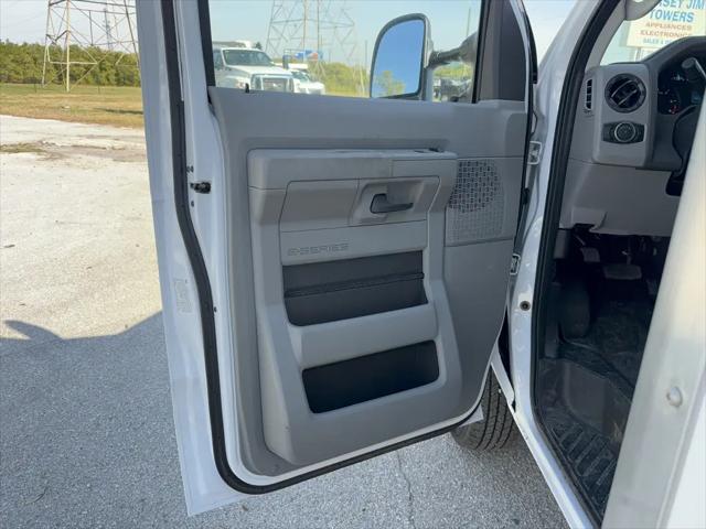 2026 Ford E-350 Cutaway E-Series Cutaway