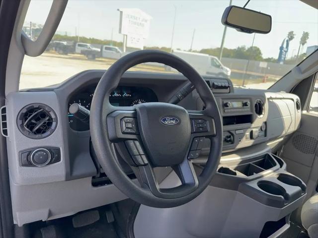 2026 Ford E-350 Cutaway E-Series Cutaway
