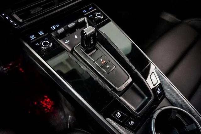 2024 Porsche 911 Carrera T